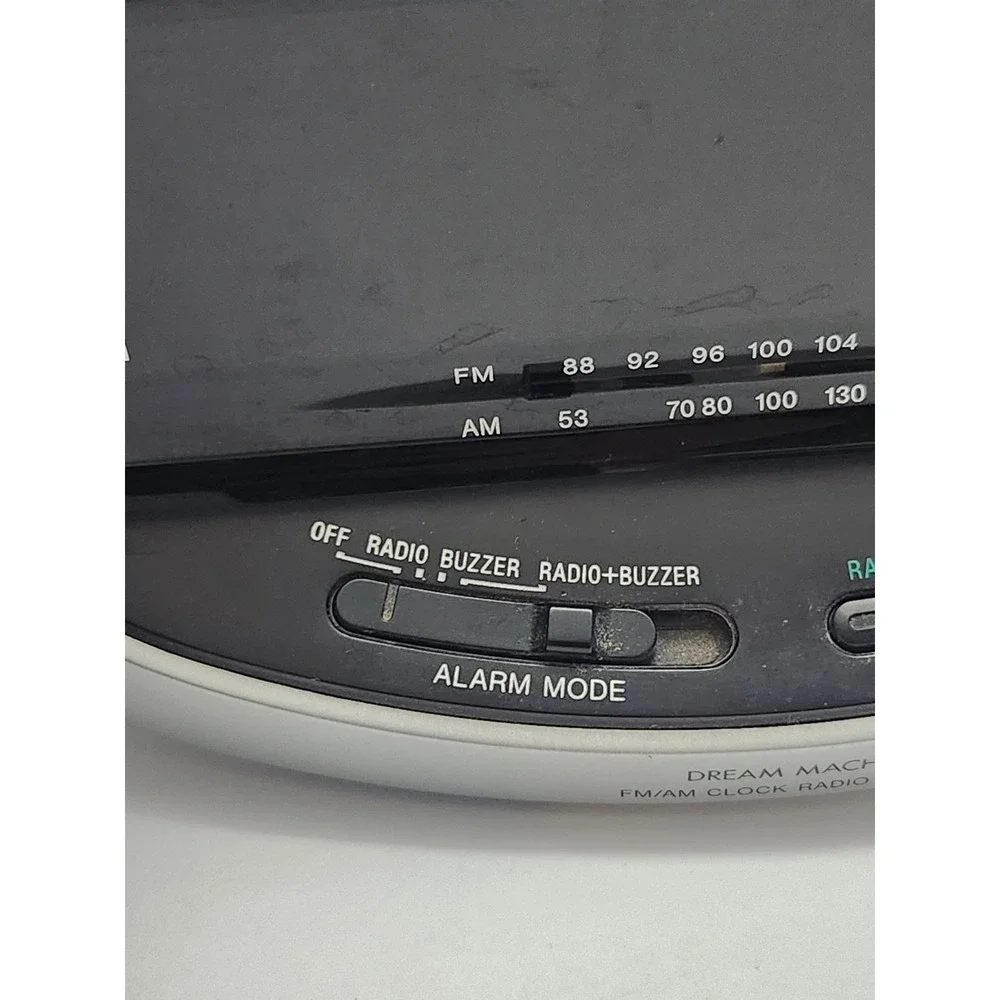 Vintage Sony Dream Machine ICF-C492 Alarm Clock Radio AM FM Tested Works